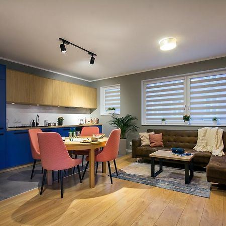 W&K Apartments - Blue Suite - Faktura Vat, Parking Κοστζαλίν Εξωτερικό φωτογραφία