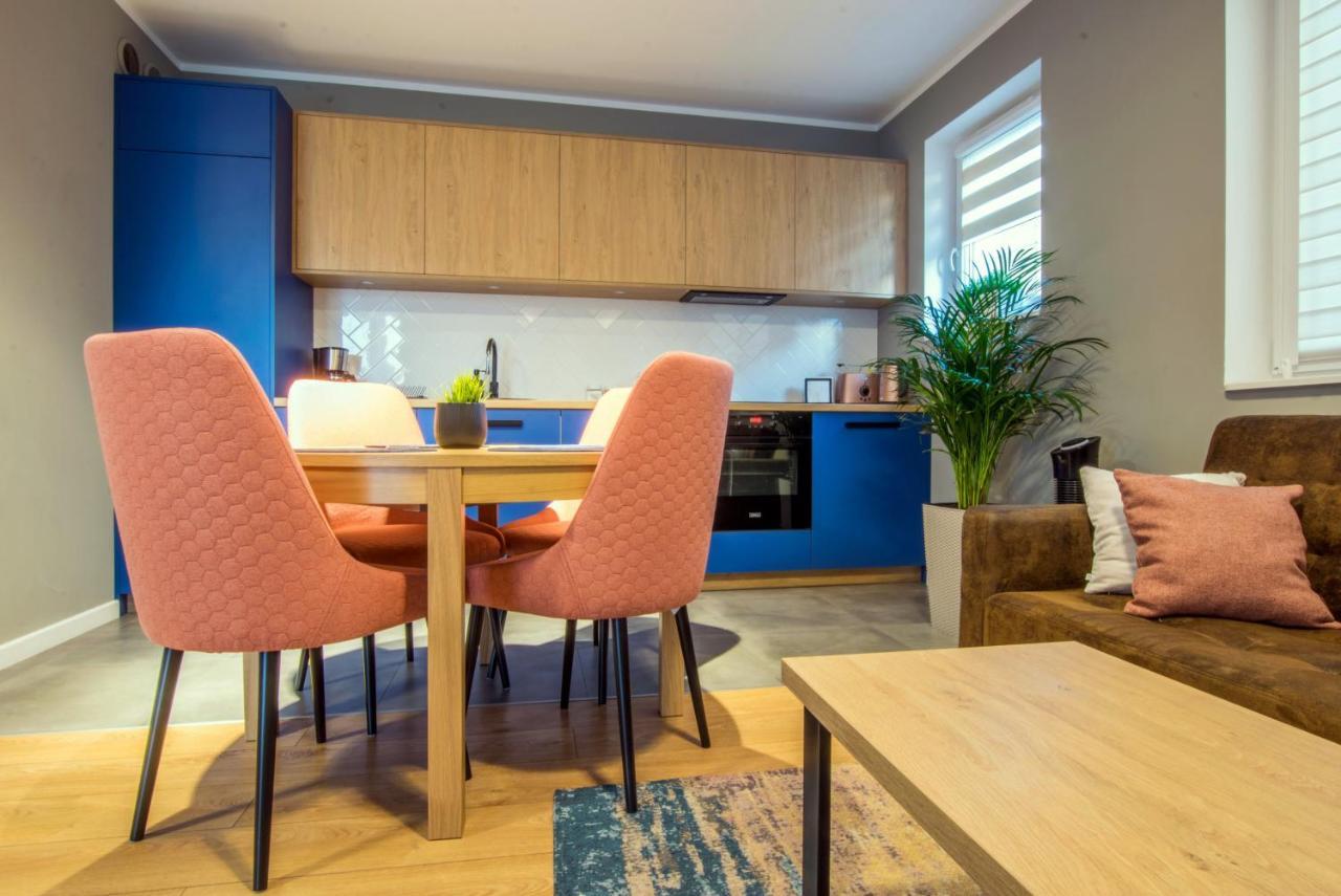 W&K Apartments - Blue Suite - Faktura Vat, Parking Κοστζαλίν Εξωτερικό φωτογραφία