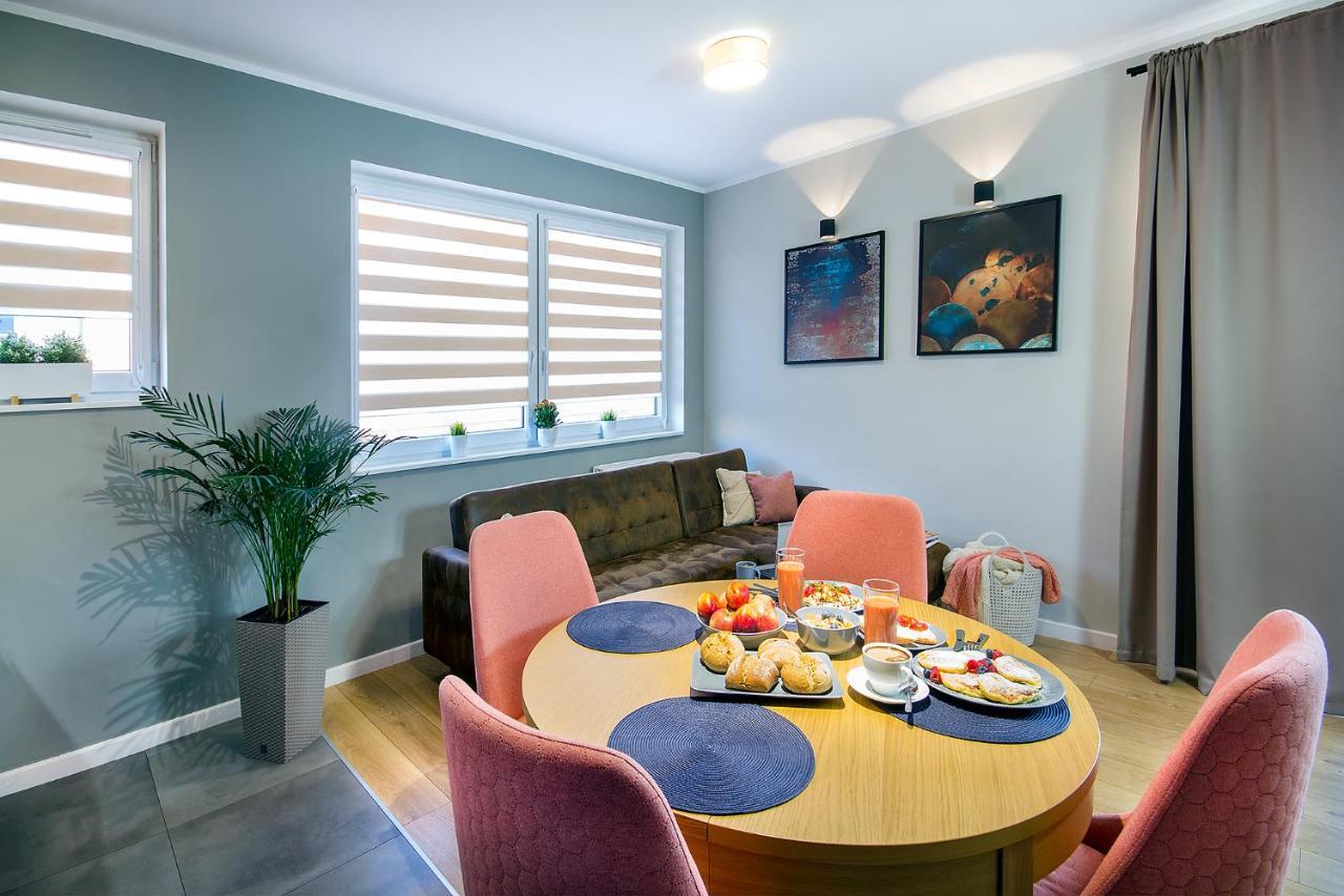 W&K Apartments - Blue Suite - Faktura Vat, Parking Κοστζαλίν Εξωτερικό φωτογραφία