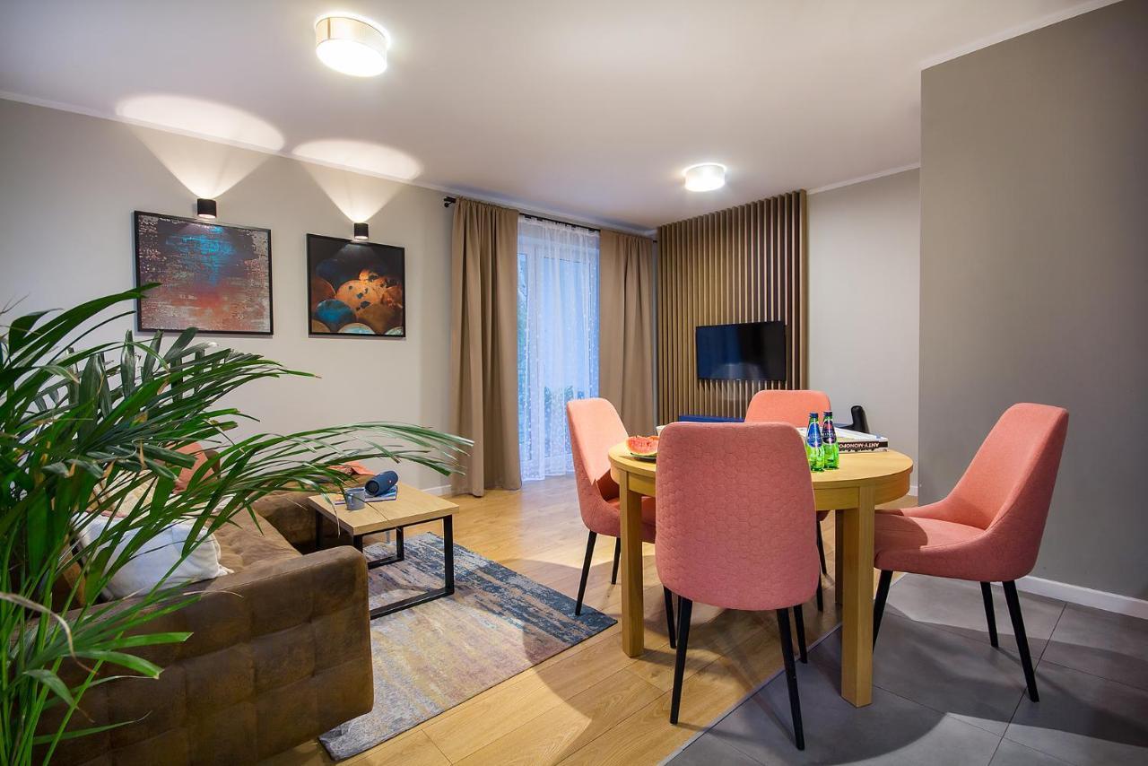 W&K Apartments - Blue Suite - Faktura Vat, Parking Κοστζαλίν Εξωτερικό φωτογραφία