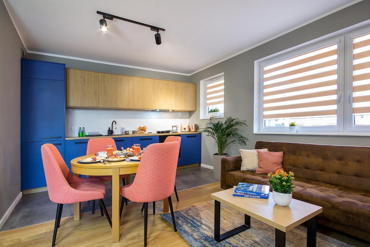 W&K Apartments - Blue Suite - Faktura Vat, Parking Κοστζαλίν Εξωτερικό φωτογραφία